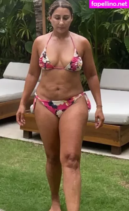 Saira Khan OnlyFans Thumbnail #NXjEBmnaq7