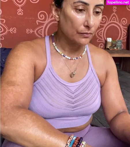 Saira Khan OnlyFans Thumbnail #pY4dHm2VmH