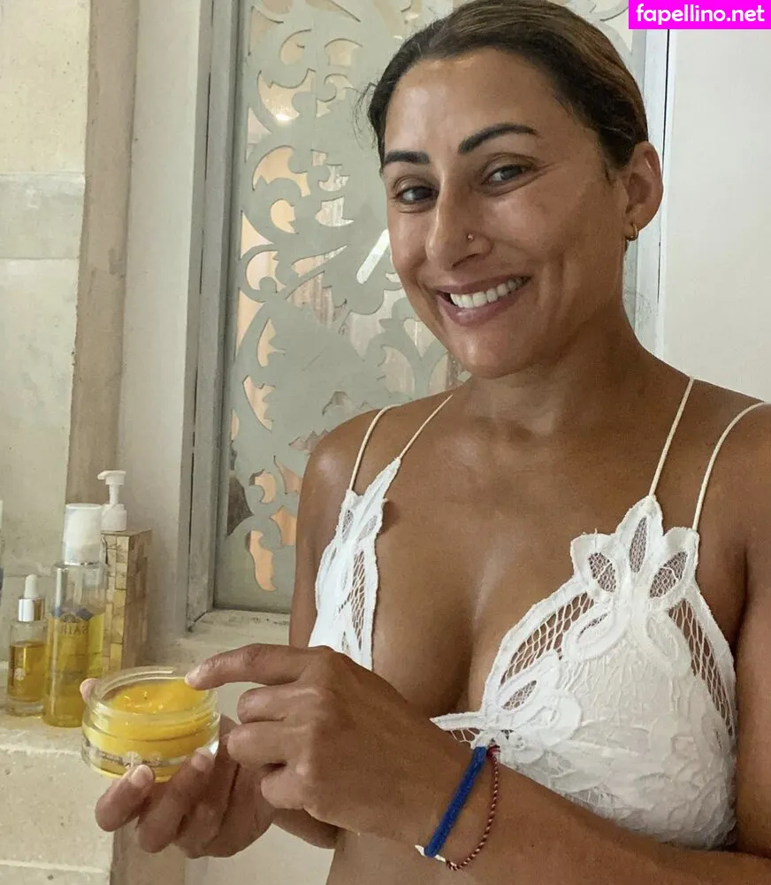 iamsairakhan, sairasbum Nude Leaked OnlyFans Photo #uOLctKRzo0