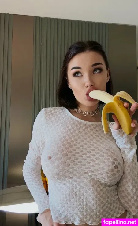 Sakura Bloom OnlyFans Thumbnail #FFZgno7o32