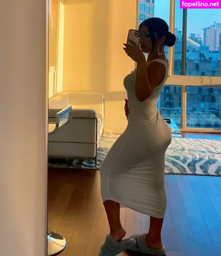 Sakura Nakamura OnlyFans Thumbnail #h1y2LNu945