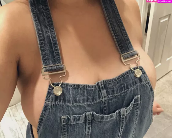 Salaciouspeachy OnlyFans Thumbnail #hsCTBIiTgJ