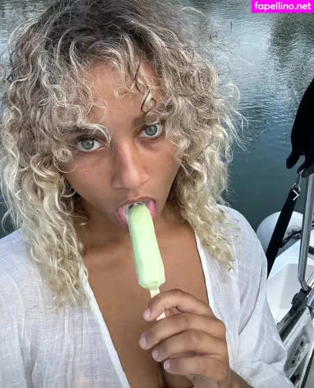 Salah Brooks 1 OnlyFans Thumbnail #RwwiH0E4Jp