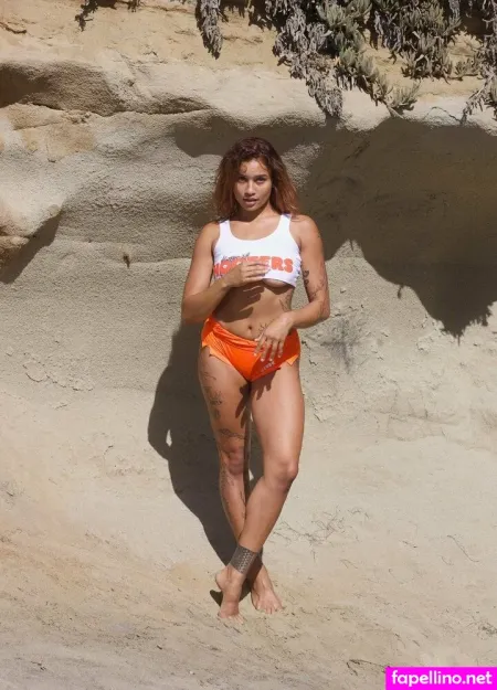 Salahbrooks OnlyFans Thumbnail #42q4B0fzKc