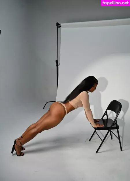 Saleema Mansur OnlyFans Thumbnail #8vkVLQFVeo