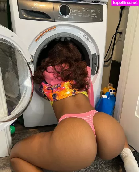 Saleema Mansur OnlyFans Thumbnail #EaWSPz7q8G