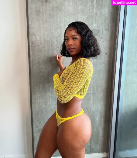 Saleema Mansur OnlyFans Thumbnail #a8If3cE8D5