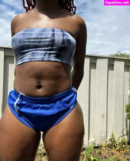 Saleema Mansur OnlyFans Thumbnail #ah7SelrloA