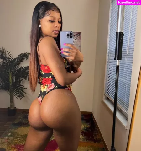 Saleema Mansur OnlyFans Thumbnail #aziCBR6KB2