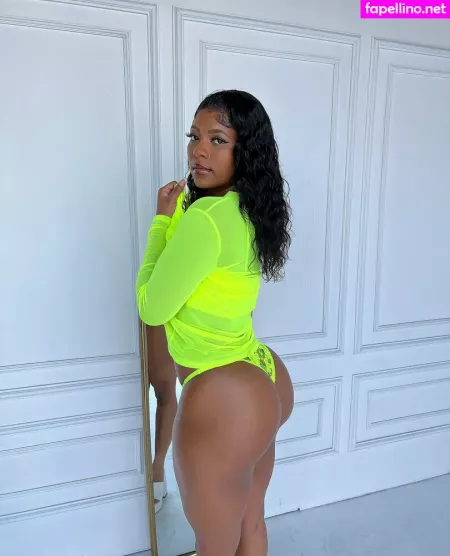 Saleema Mansur OnlyFans Thumbnail #uEhu74eyA9