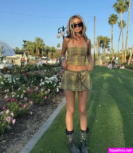 Salem Ilese OnlyFans Thumbnail #VX44OU1rTT