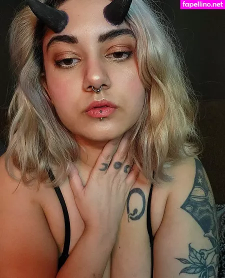 Salemharlow666 OnlyFans Thumbnail #hILvQ6K1Zp