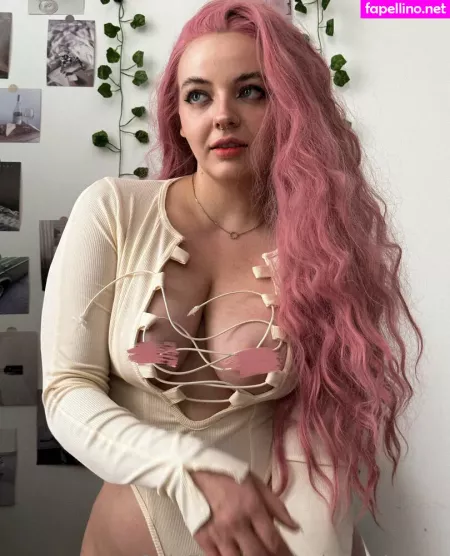 Salems Hailey OnlyFans Thumbnail #yVBYTVPNV8