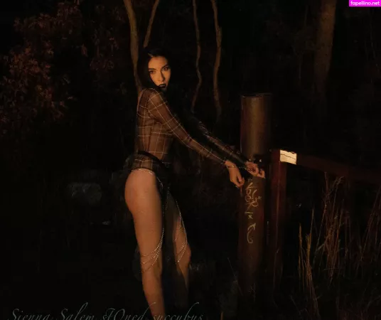 Salemsienna OnlyFans Thumbnail #3h5AP8gCrY