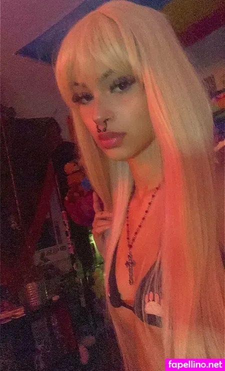 Salemsuxxx OnlyFans Thumbnail #dO0ZZMv4mv