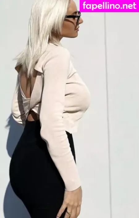 Sali Onashvili OnlyFans Thumbnail #R1xWBDApXS