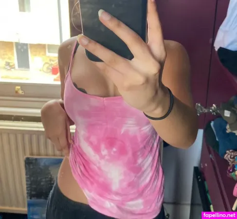 Salifah K OnlyFans Thumbnail #AHqoDU5yg1