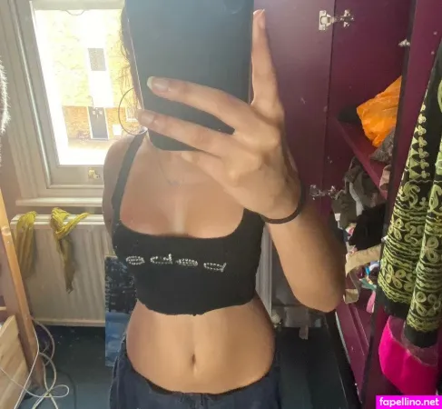 Salifah K OnlyFans Thumbnail #jVvlUDEyTd