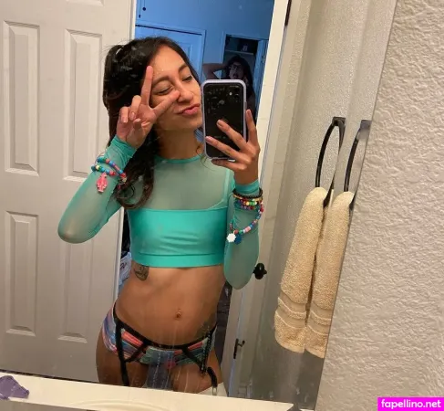 Salina Barajas OnlyFans Thumbnail #2hpOJcaM3O