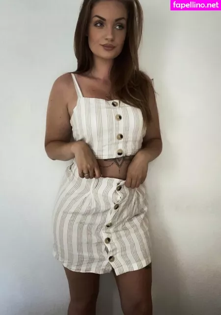 Salinaqfree OnlyFans Thumbnail #GJjaG96M1g