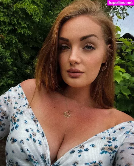 Salinaqfree OnlyFans Thumbnail #kYT8YX50yT