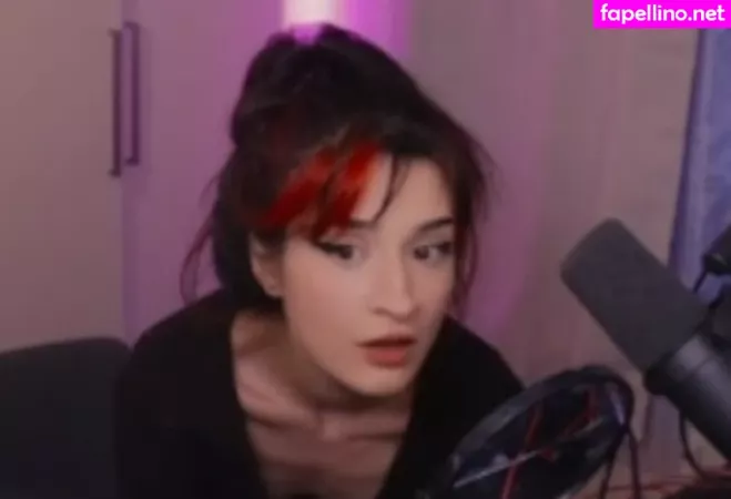 Salinono OnlyFans Thumbnail #g4q8vAzeti