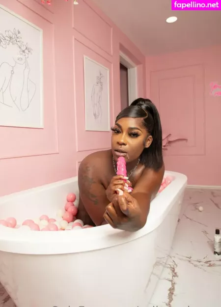 Salleycakezzz OnlyFans Thumbnail #wCKjsHNYkG