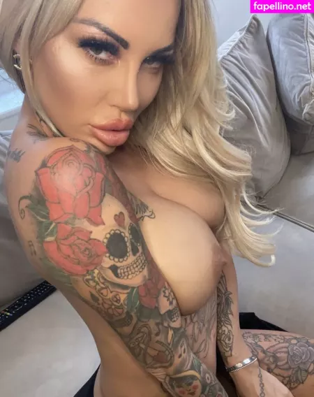 Sallie Axl OnlyFans Thumbnail #ZMroAwyir1
