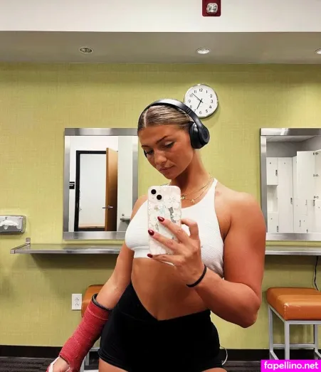 Sallie Grace OnlyFans Thumbnail #Mk92PptN2a