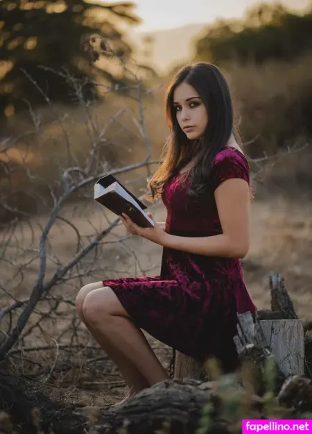 Sally Calle OnlyFans Thumbnail #5UvlXR6UpL