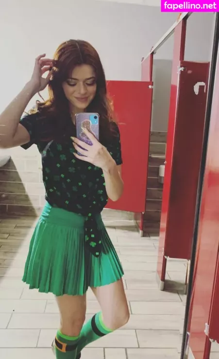 Sally Lomonaco OnlyFans Thumbnail #UzDB9e29qV