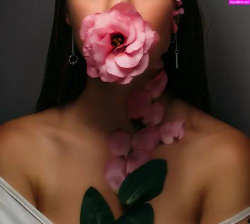 Sally Salisbury OnlyFans Thumbnail #UYwQrh0M0N