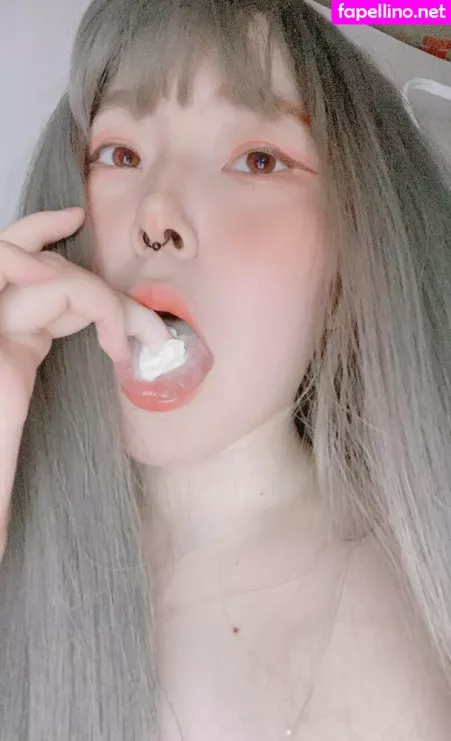 Sally Wu OnlyFans Thumbnail #WOtwKzj2LT