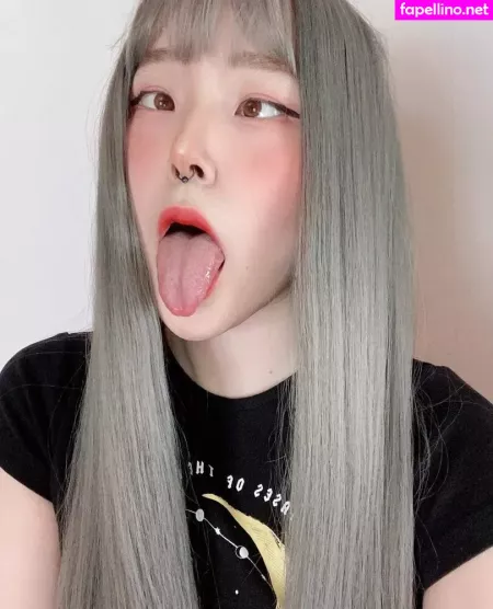 Sally Wu OnlyFans Thumbnail #soz7QMT8ou