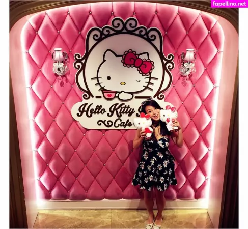 Sally OnlyFans Thumbnail #b3LLxYWBOz