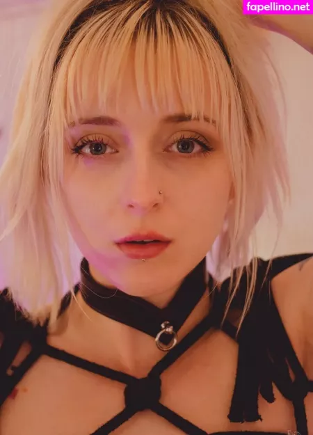 Sallyskinkyside OnlyFans Thumbnail #8iVlhpfTdo