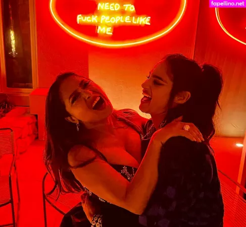 Salma Hayek OnlyFans Thumbnail #GuxYmoQmkK