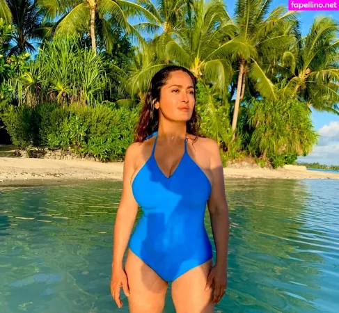 Salma Hayek OnlyFans Thumbnail #ioiexgm9qR