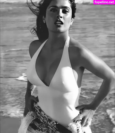 Salma Hayek OnlyFans Thumbnail #nW62Wsvg4q