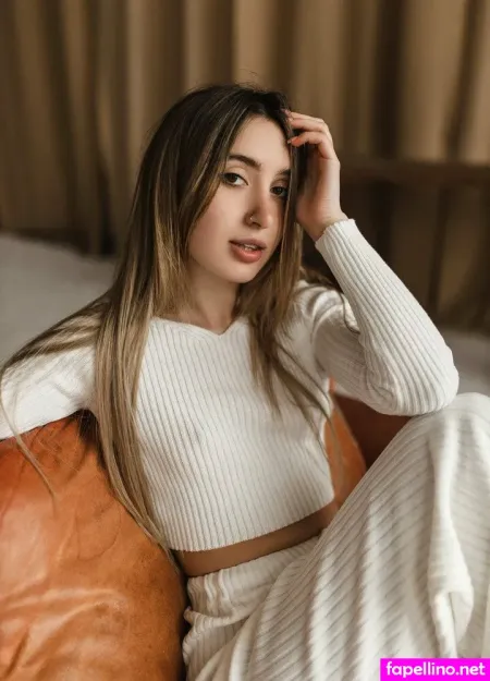 Salmapie OnlyFans Thumbnail #roesib8kcJ