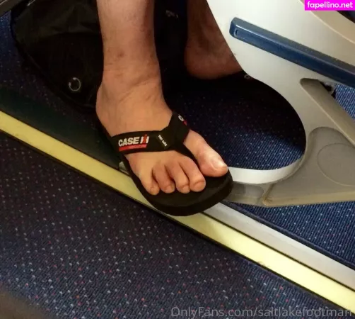 Saltlakefootman OnlyFans Thumbnail #08oUxg6E9C