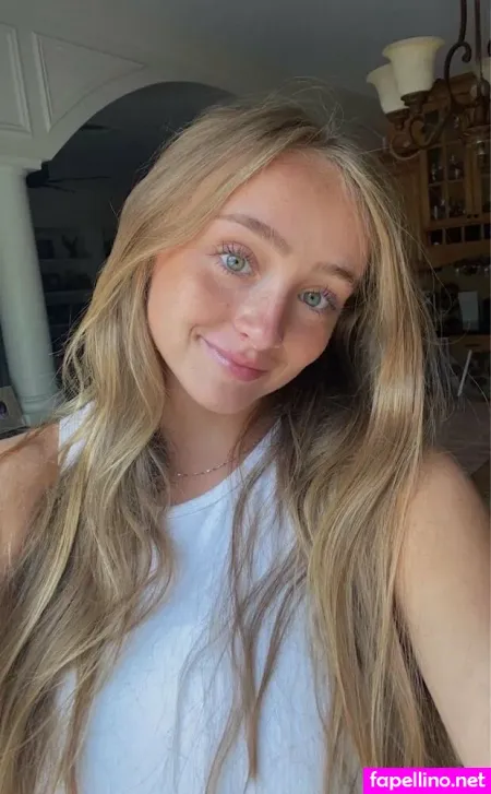Sam Ahearn OnlyFans Thumbnail #FHzYEh4EDa