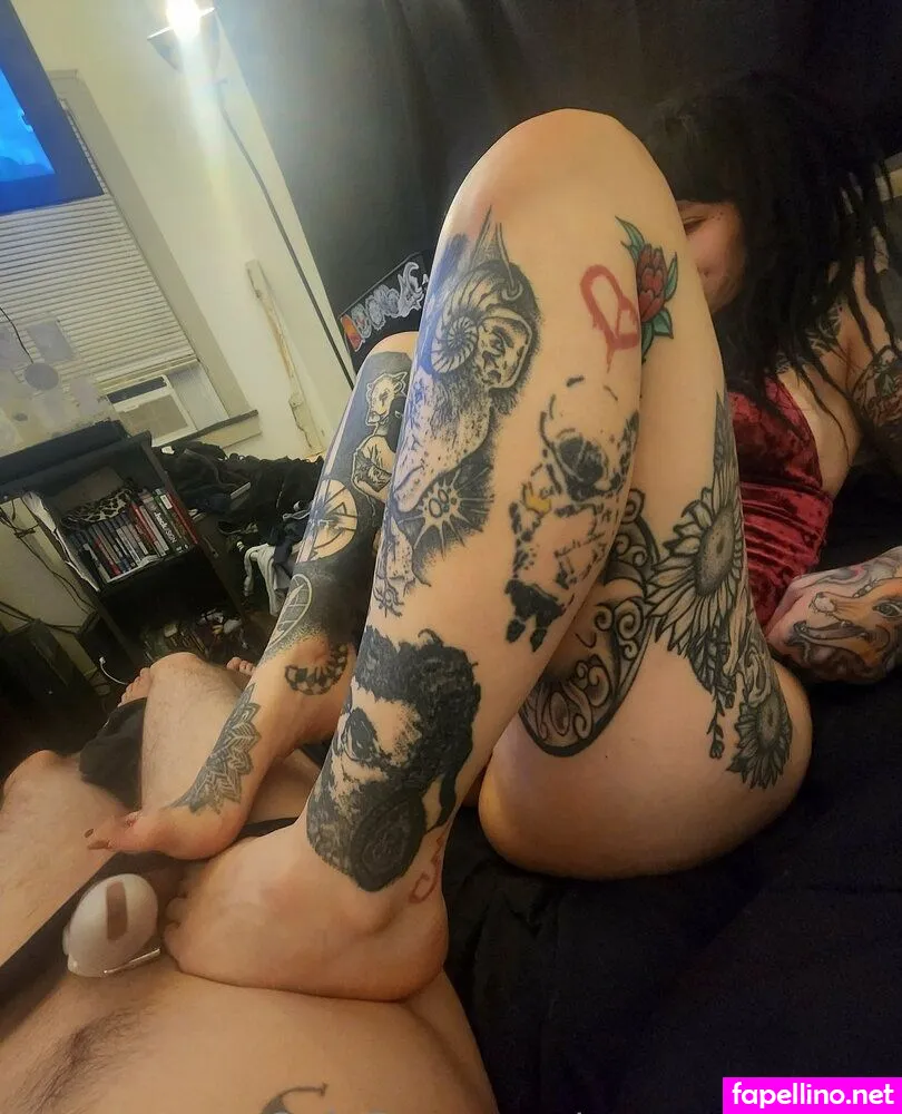 Sam Sativa and Alice D, sam_and_alice, samsativanaliced Nude Leaked OnlyFans Photo #Q8B3y8Wmcw