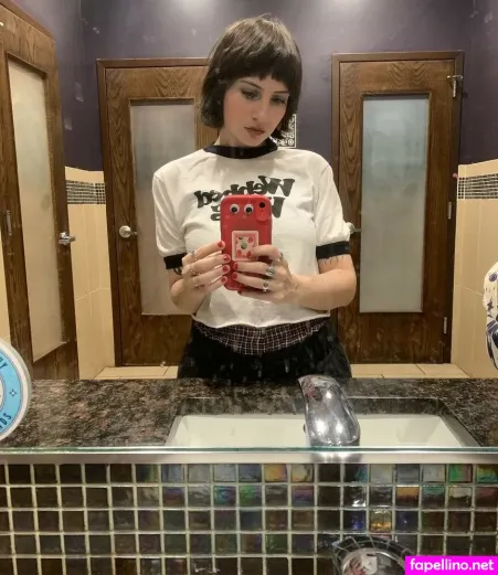 Sam Bielanski OnlyFans Thumbnail #AQ5o2inMRk