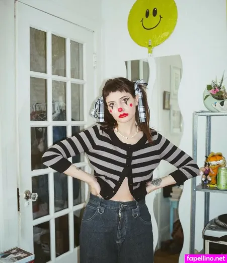 Sam Bielanski OnlyFans Thumbnail #URx5gXPM7D