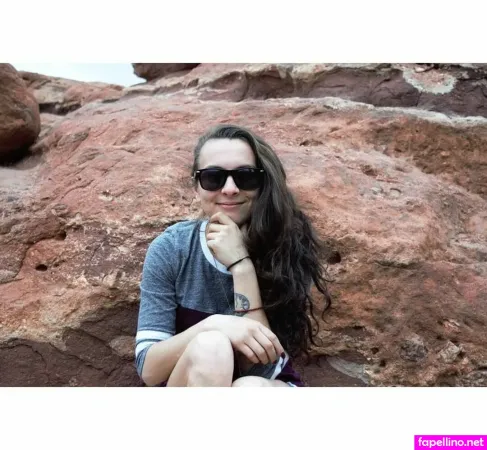 Sam Playssss OnlyFans Thumbnail #HrCtThCXXe