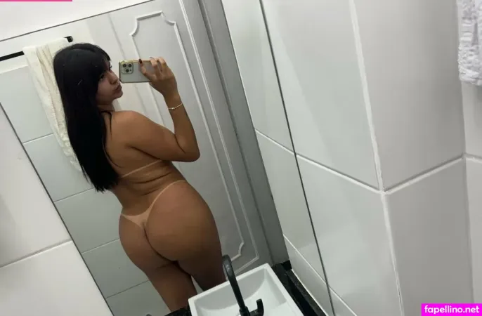 Samanta Machado OnlyFans Thumbnail #Dx1Llyrwyw