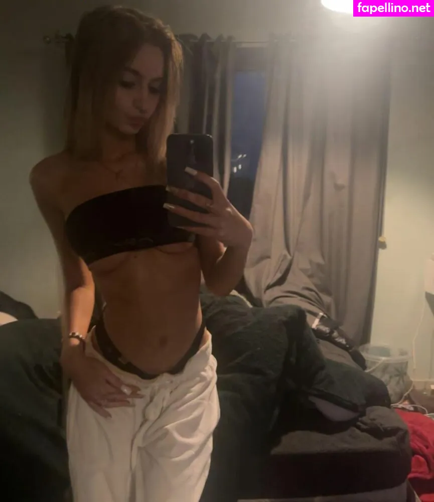 samanthapetite, x_samantha.345_x Nude Leaked OnlyFans Photo #Tzxx032L93