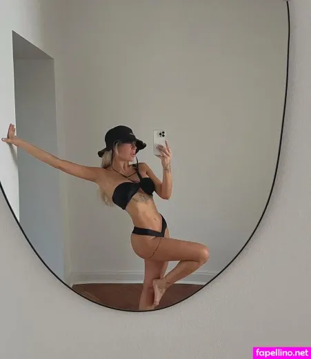 Samantha Abdul OnlyFans Thumbnail #b2rKIxnuE4