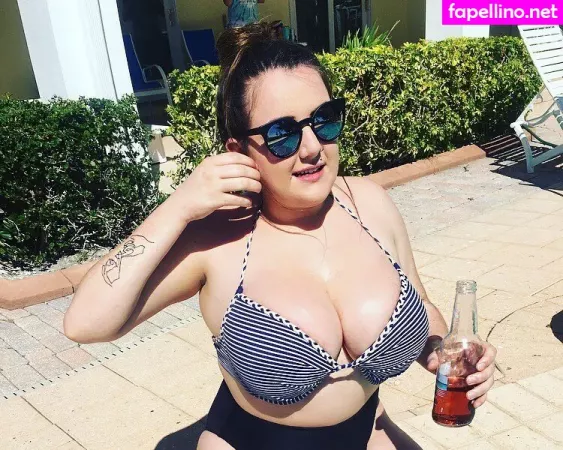 Samantha Coffeen OnlyFans Thumbnail #wSoMU6j7Oi